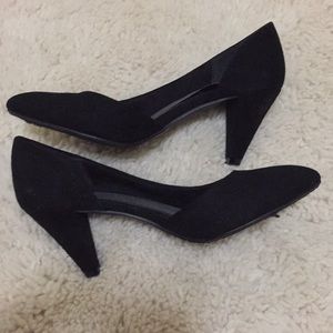 Stylish black heels